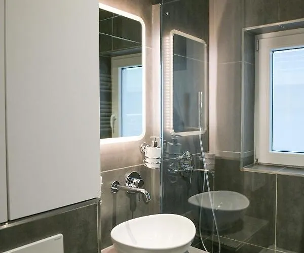 Modern Gelijkvloers Gezinsappartement Apartamento Knokke-Heist