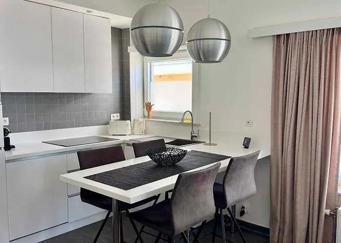 Modern Gelijkvloers Gezinsappartement * Knokke-Heist