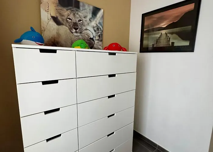 Modern Gelijkvloers Gezinsappartement * كنوك هايست